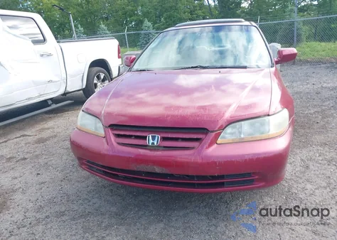 2002 Honda Accord 2.3 Ex/2.3 Se из США, поврежденный, VIN 1HGCG66872A093168